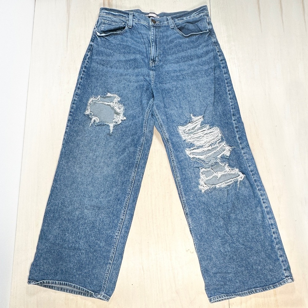 SO‎ Goods For Life Super High Rise 90's Wide Leg17/33 Jeans Distressed